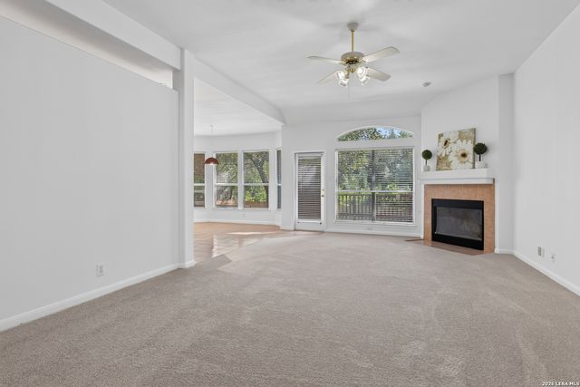 12 Twinpost, San Antonio, TX 78254