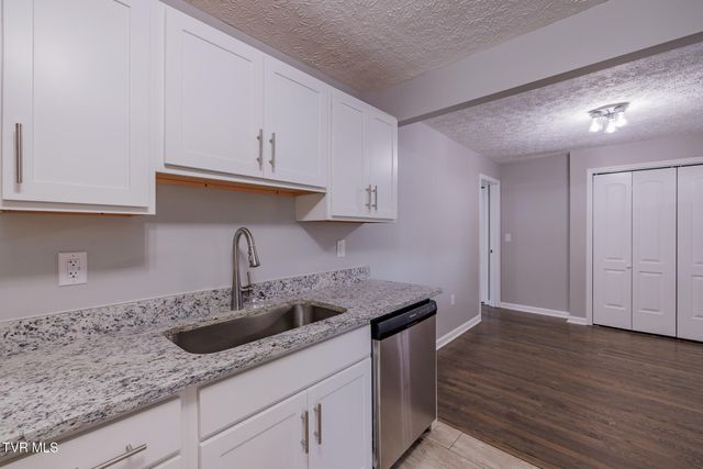 1621 Fairfield Avenue, Kingsport, TN 37664