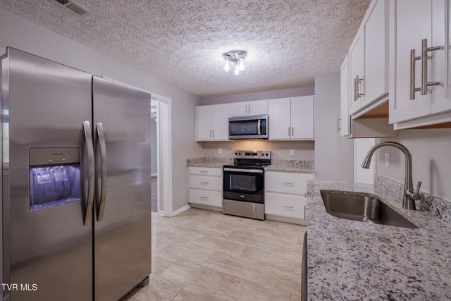 1621 Fairfield Avenue, Kingsport, TN 37664