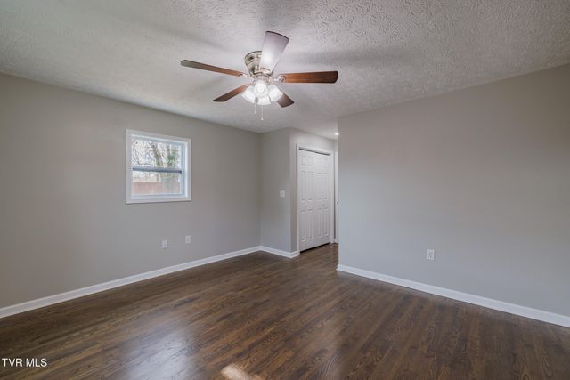 1621 Fairfield Avenue, Kingsport, TN 37664