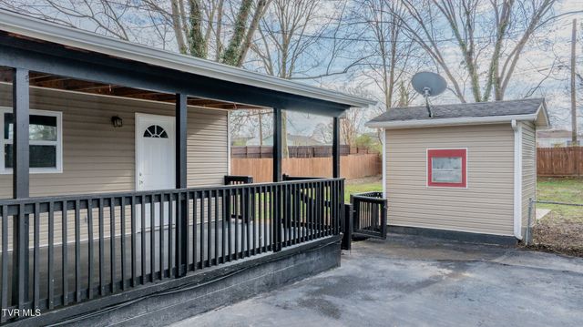 1621 Fairfield Avenue, Kingsport, TN 37664