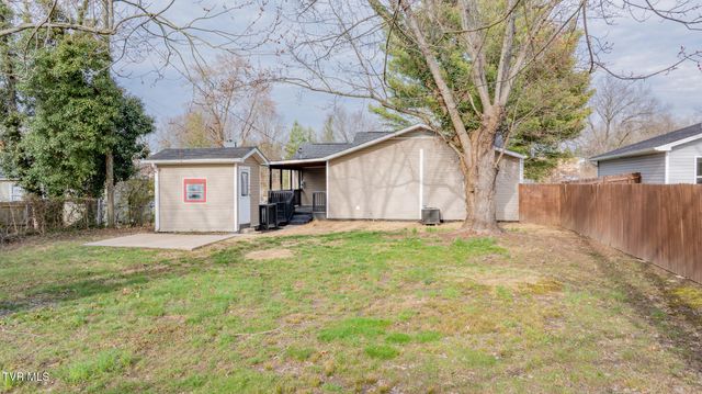 1621 Fairfield Avenue, Kingsport, TN 37664