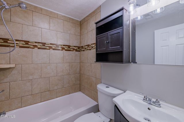 1621 Fairfield Avenue, Kingsport, TN 37664