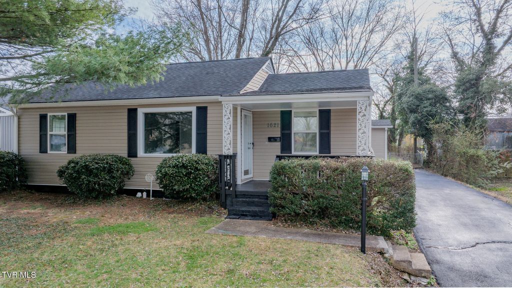 1621 Fairfield Avenue, Kingsport, TN 37664