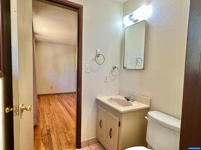 2205 NW Garryanna St, Corvallis, OR 97330