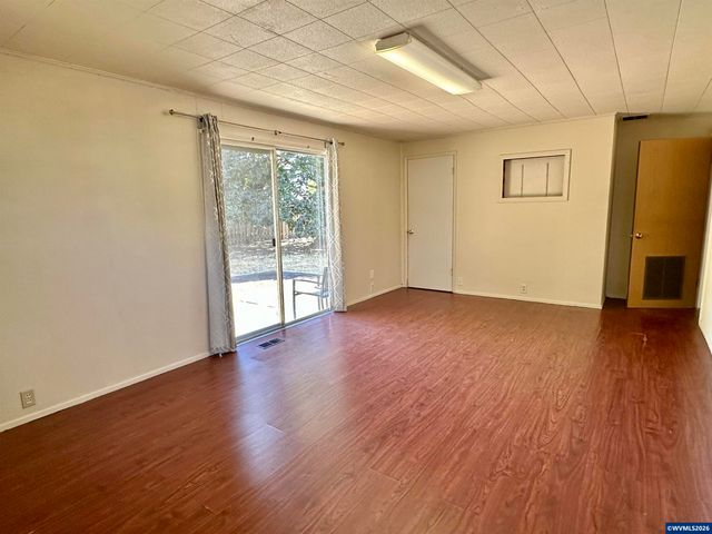 2205 NW Garryanna St, Corvallis, OR 97330