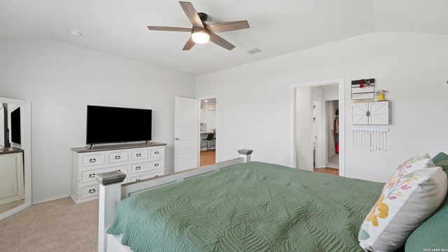 433 DEBORAH DR, New Braunfels, TX 78130