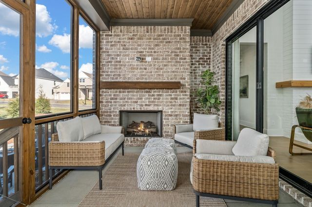 7280 Ruzek Court, Fairview, TN 37062