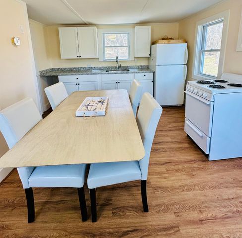 36 Cove Road, Wellfleet, MA 02667