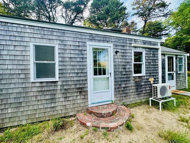 36 Cove Road, Wellfleet, MA 02667