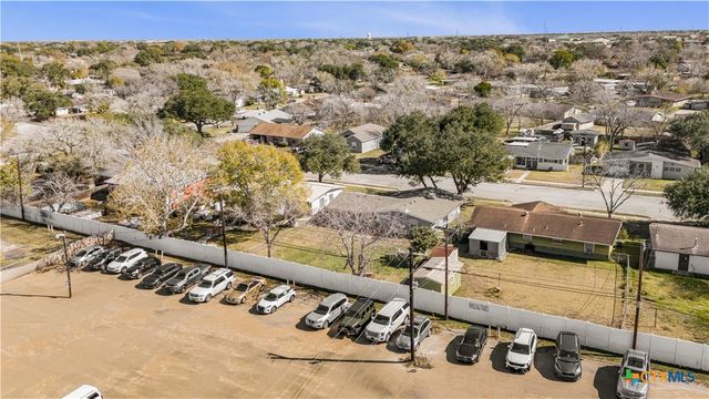 4805 Lilac Lane, Victoria, TX 77904