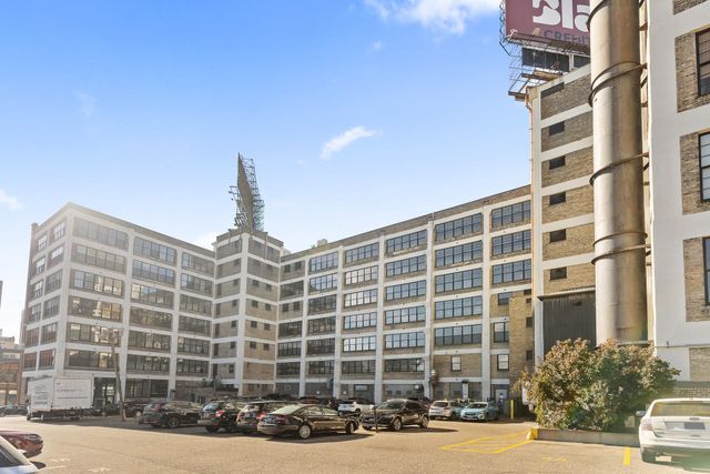 500 Robert Street N 708, Saint Paul, MN 55101