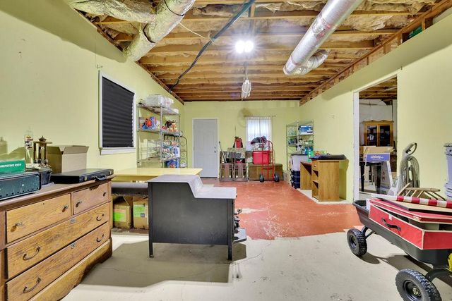 5041 Fitts Drive, Roswell, GA 30075