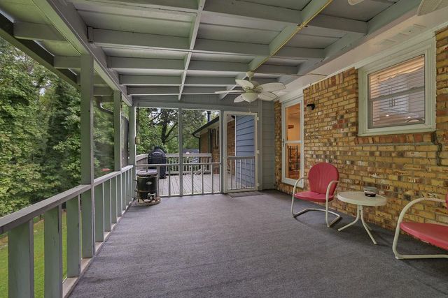 5041 Fitts Drive, Roswell, GA 30075