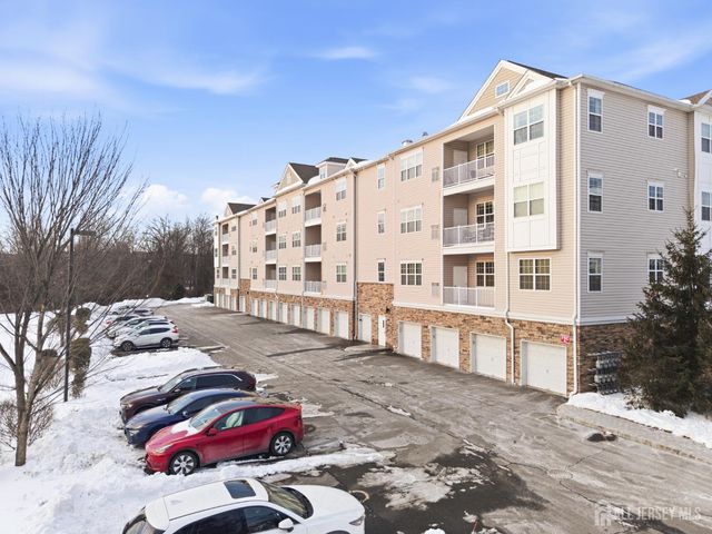 238 Luca Drive, Piscataway, NJ 08854