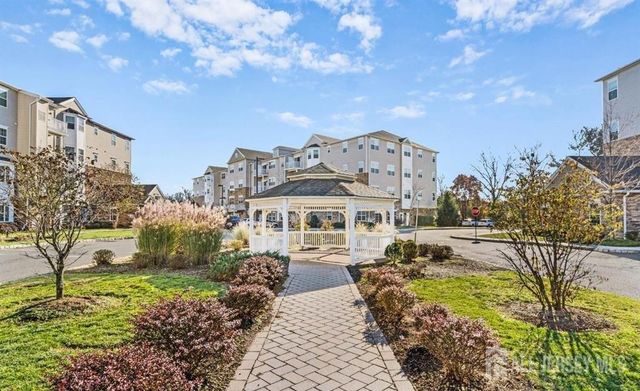 238 Luca Drive, Piscataway, NJ 08854