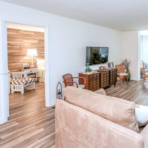 9150 Lime Bay Blvd 212, Tamarac, FL 33321