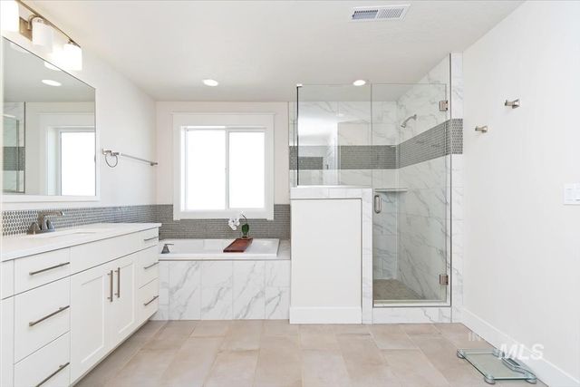 1372 W Tiger Eye, Kuna, ID 83634