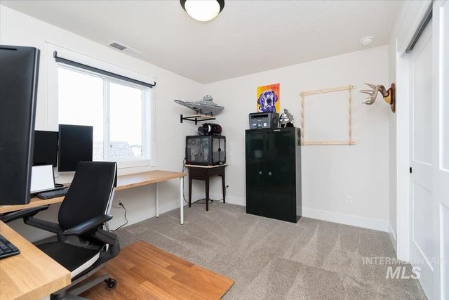 1372 W Tiger Eye, Kuna, ID 83634