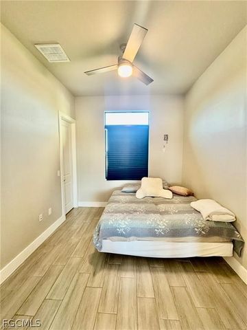 2512 NW 4th ST, Cape Coral, FL 33993