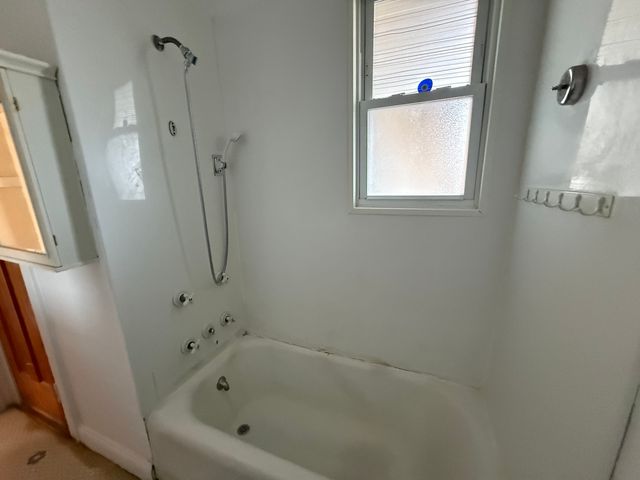 6914 W 21st Avenue 205, Berwyn, IL 60402