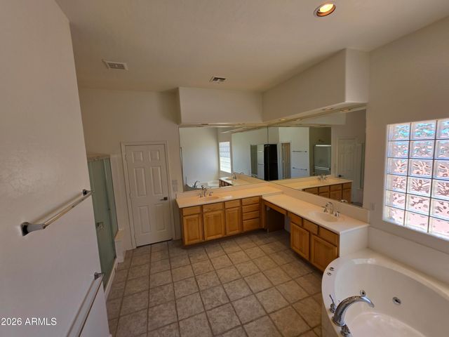 2653 N Travis --, Mesa, AZ 85207