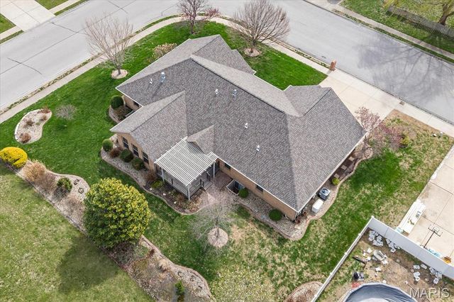 620 Springhill Court, O'fallon, IL 62269