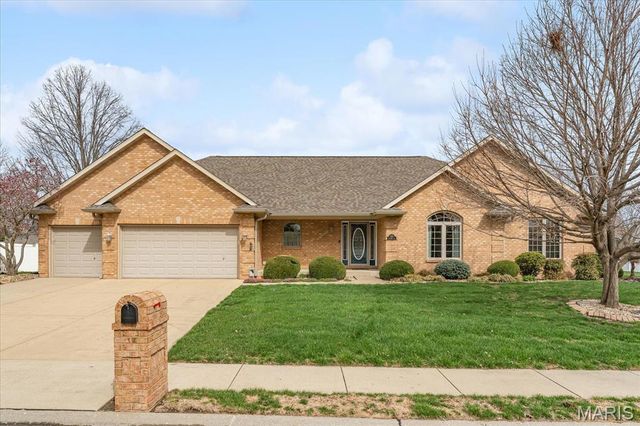 620 Springhill Court, O'fallon, IL 62269