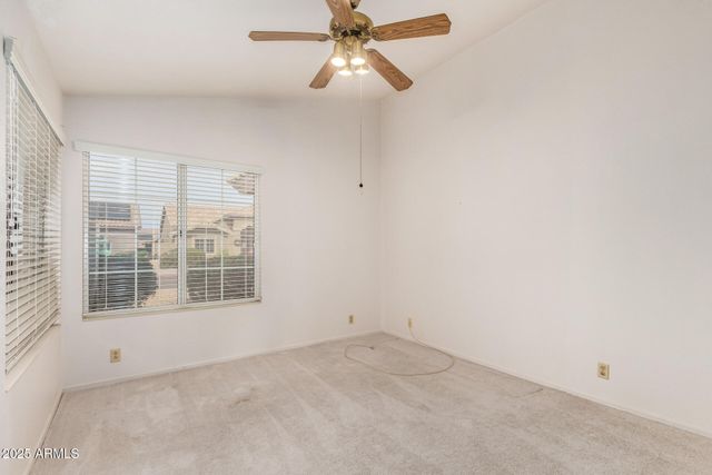 9007 W Kerry Lane, Peoria, AZ 85382