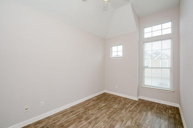 10347 Panther Point Drive, Houston, TX 77099