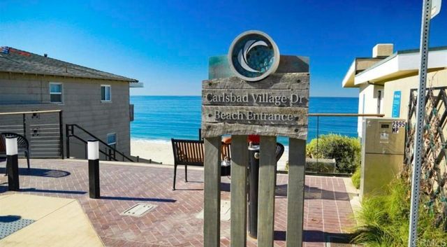 2563 State Street, Carlsbad, CA 92008