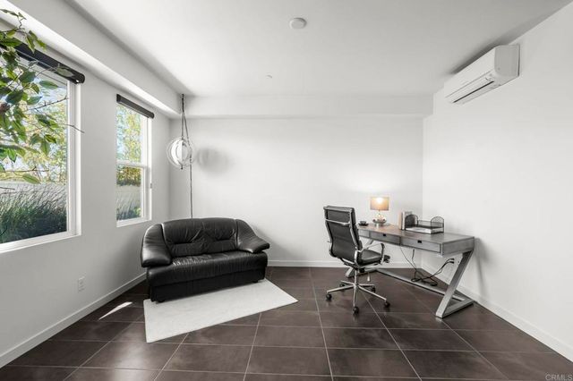 2563 State Street, Carlsbad, CA 92008