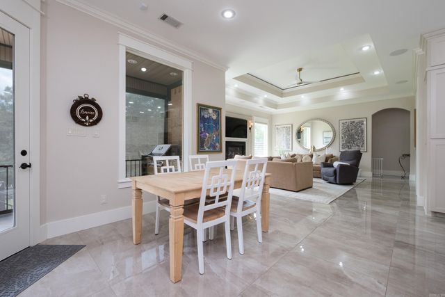 20 Accadia Ct, Little Rock, AR 72223