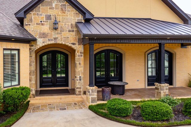 20 Accadia Ct, Little Rock, AR 72223