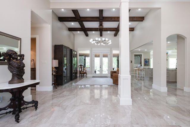 20 Accadia Ct, Little Rock, AR 72223