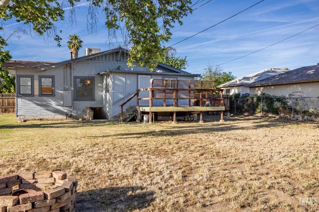 401 Pacific Street, Bakersfield, CA 93305