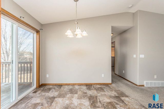 706 Almond Ave Avenue, Harrisburg, SD 57032