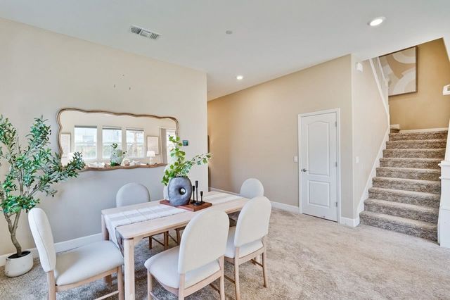 39715 Fog Shrew Rd, Newark, CA 94560