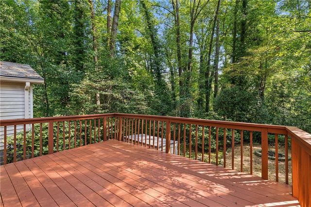 765 Iris Terrace, Decatur, GA 30033