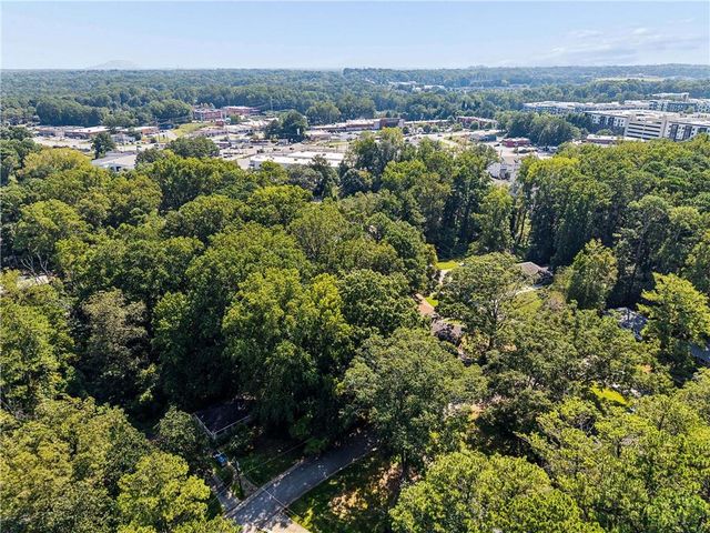 765 Iris Terrace, Decatur, GA 30033