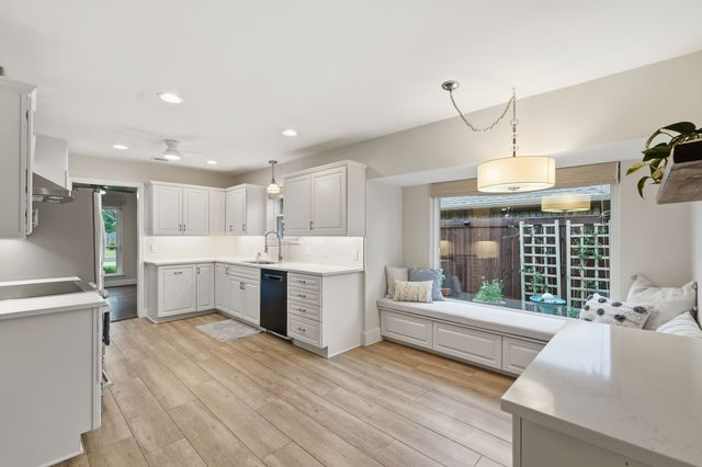 2115 Goldenrod Drive, Richardson, TX 75081