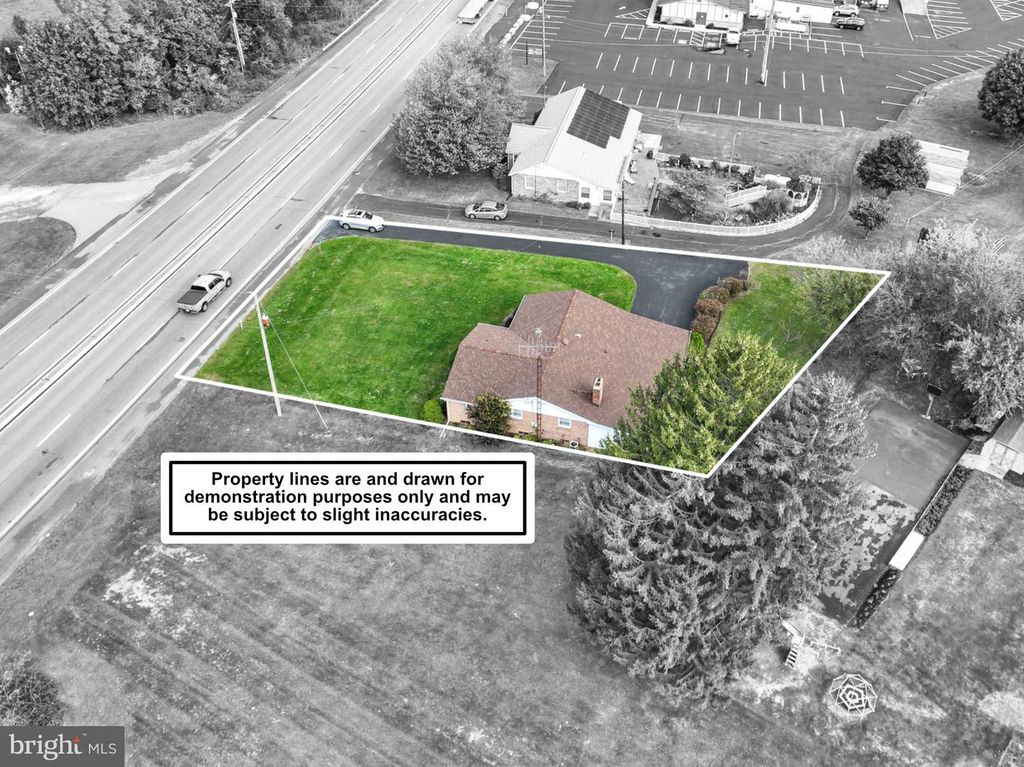 307 S ROUTE 15 S, Dillsburg, PA 17019