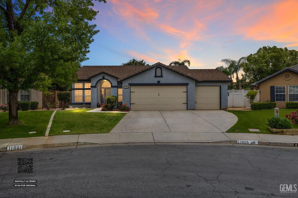 11005 Lakewood Court, Bakersfield, CA 93312