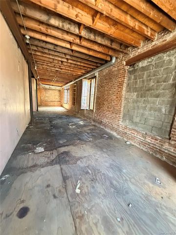 1510 Bryant Avenue, Bronx, NY 10460