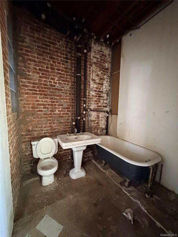 1510 Bryant Avenue, Bronx, NY 10460 — photo 4