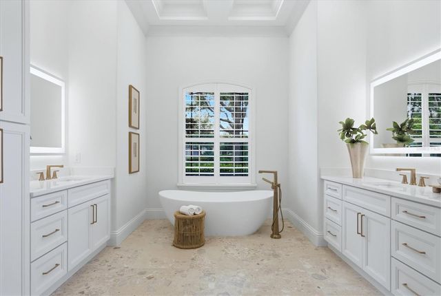 9261 MCDANIEL LANE, Sarasota, FL 34240