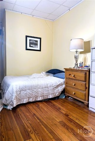 210 E State Street 1, Savannah, GA 31401