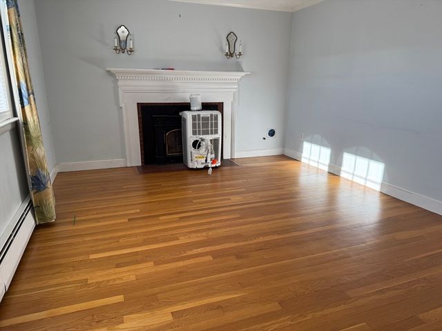 26 Pearl St, Lexington, MA 02420