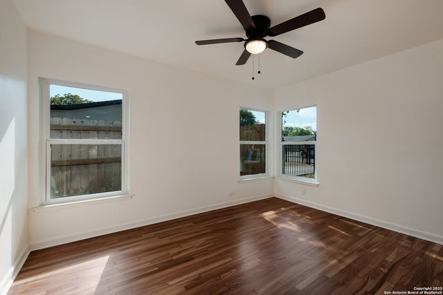 143 SHASTA AVE, San Antonio, TX 78221