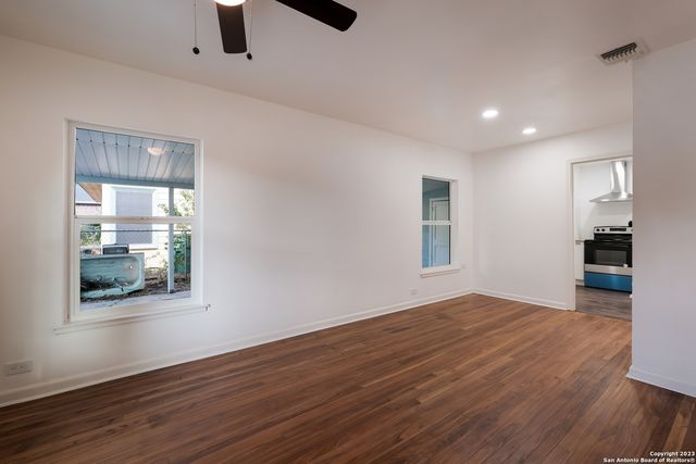 143 SHASTA AVE, San Antonio, TX 78221